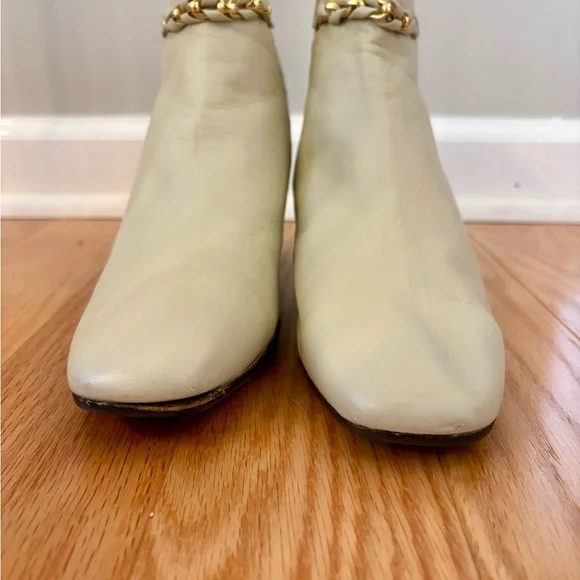 Vintage Bally Soft Leather Cream Ankle Boots GUC Sz 9 - Picture 4 of 11